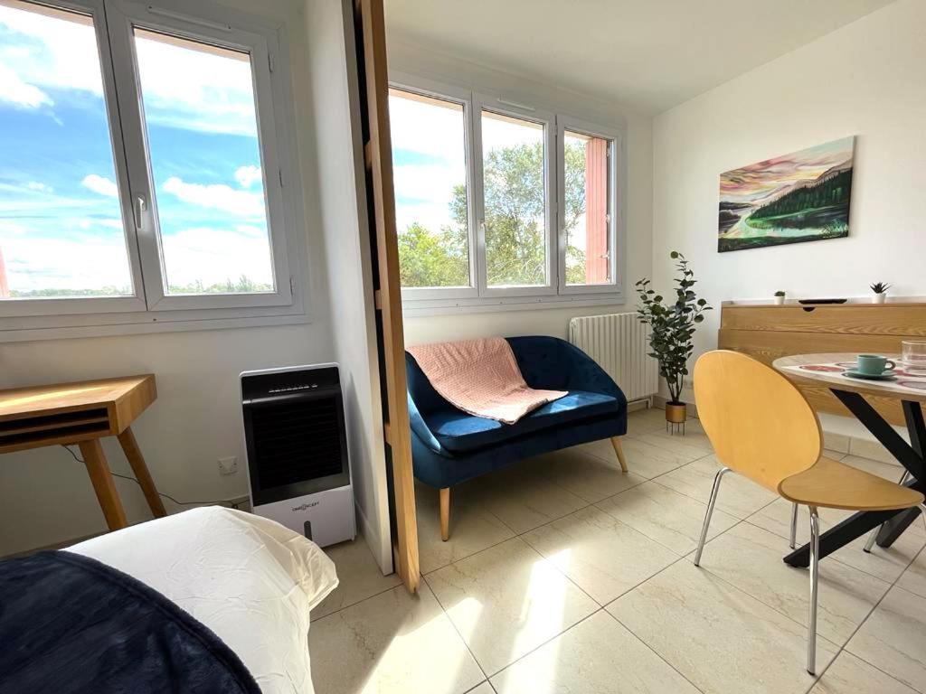 Le Prasino - Paisible Appartement Proche Rer - Bail Mobilite Massy  Exterior photo